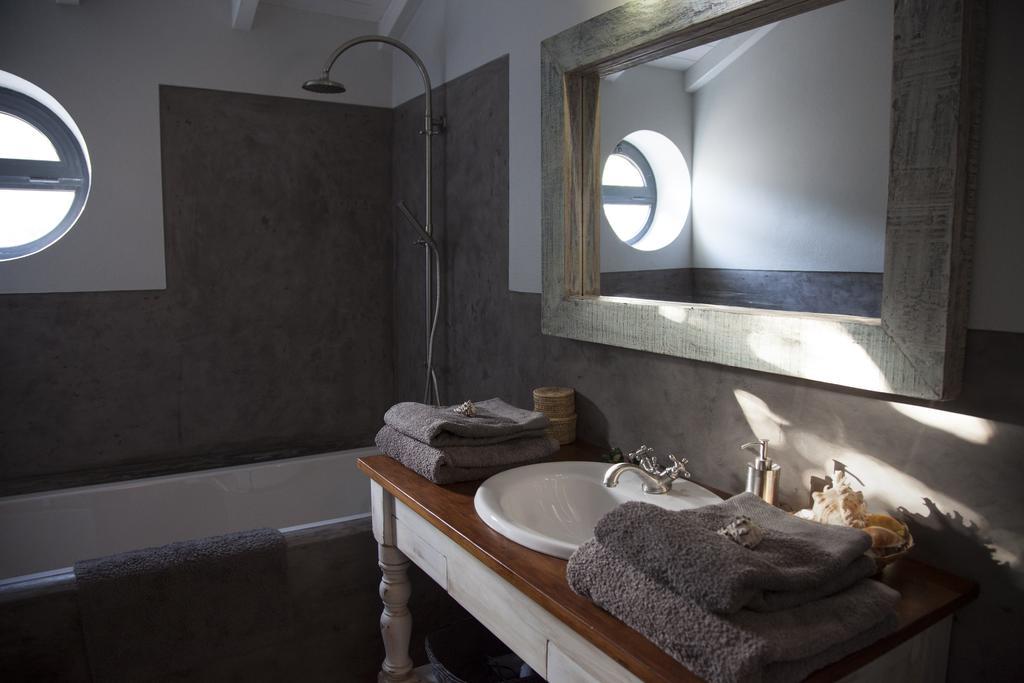 Quinta Rosa Amarela Bed and Breakfast Boliqueime Værelse billede